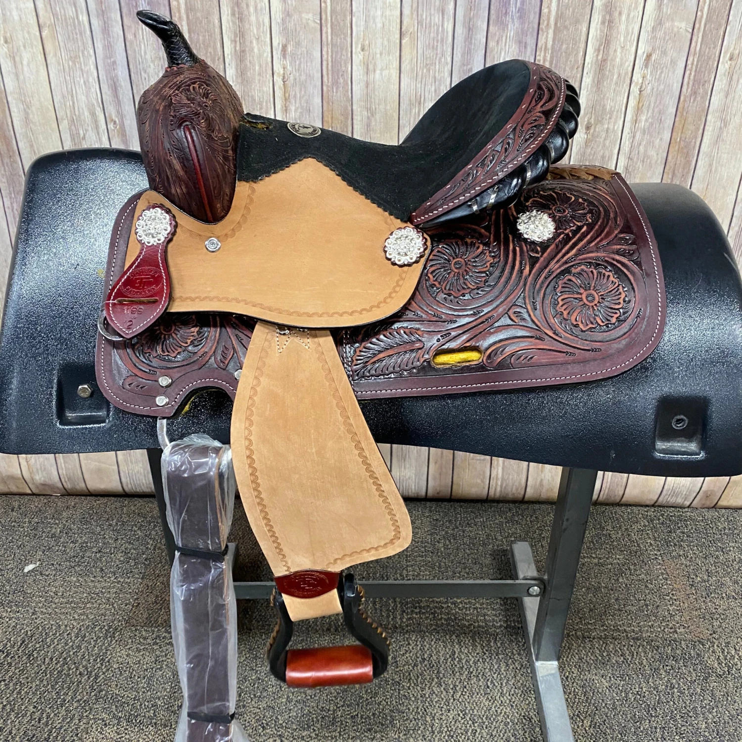 Shiloh Youth Saddle With Floral Tooling And Black Felt Seat, 12 Inch Seat 1 Shiloh Youth Saddle With Floral Tooling And Black Felt Seat, 12 Inch Seat