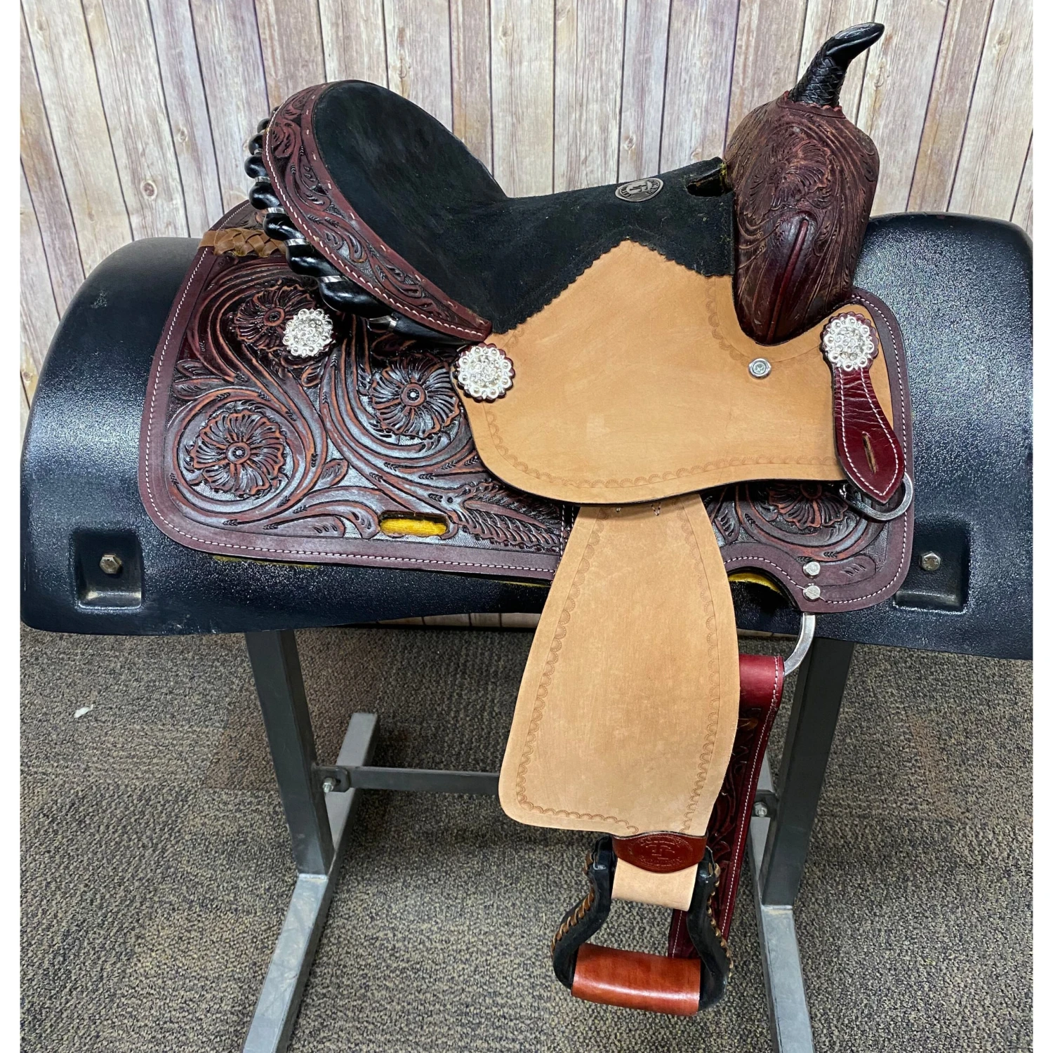 Shiloh Youth Saddle With Floral Tooling And Black Felt Seat, 12 Inch Seat 2 Shiloh Youth Saddle With Floral Tooling And Black Felt Seat, 12 Inch Seat - Image 2