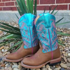 Macie Bean Crazy Horse Metallic Boots -Western Jeans Store 20220718 113250