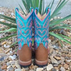 Macie Bean Crazy Horse Metallic Boots -Western Jeans Store 20220718 113308