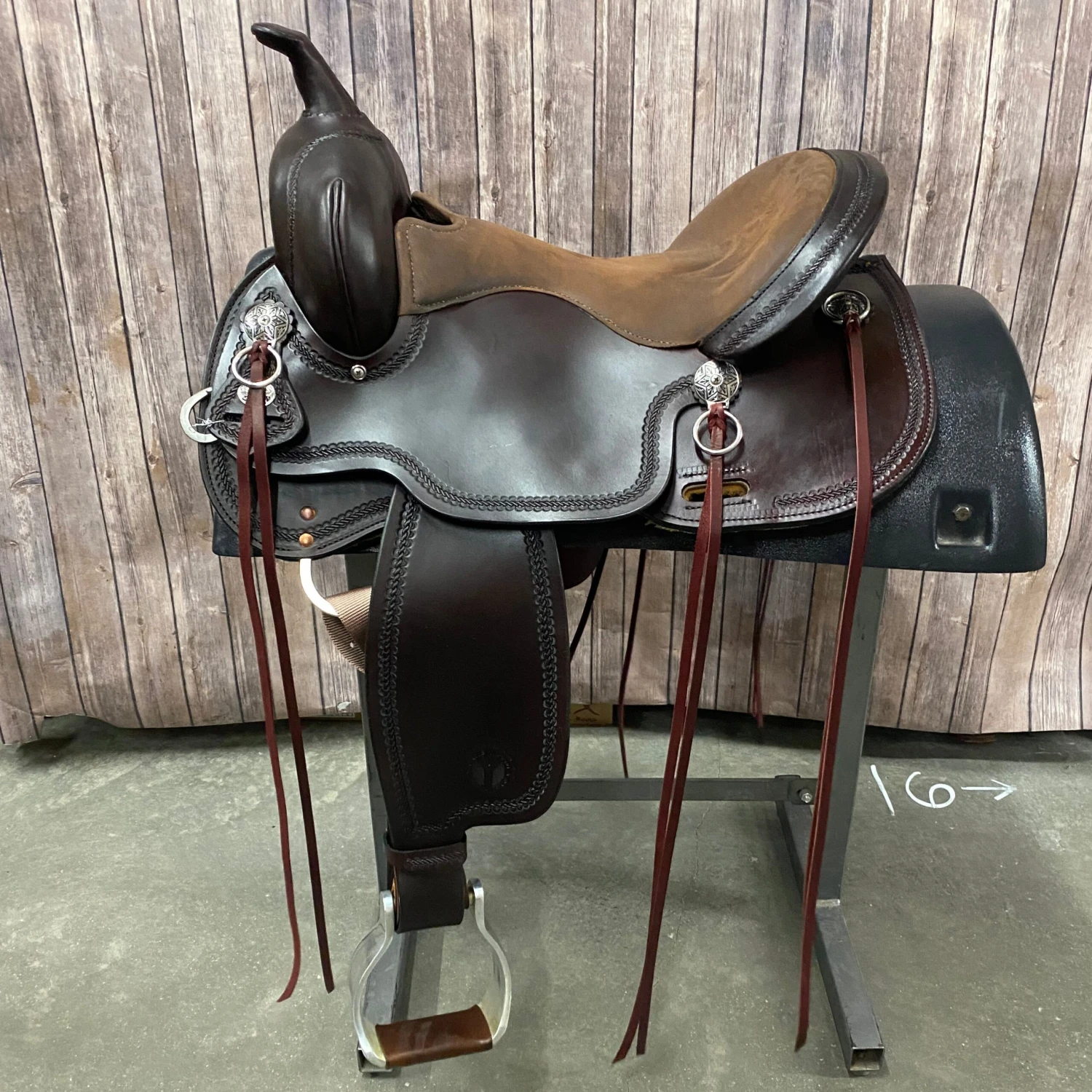 Circle Y 16 Inch Cold Springs Trail Saddle 1 Circle Y 16 Inch Cold Springs Trail Saddle