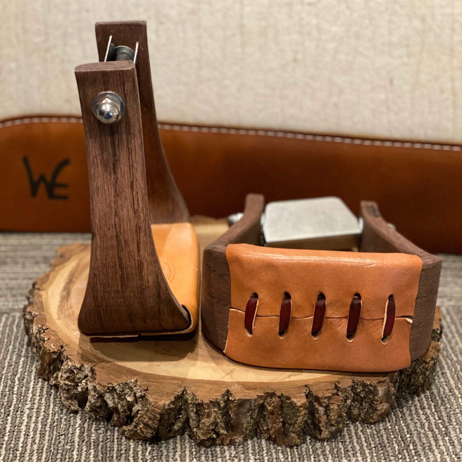 Nettles Stirrups 3" Duke W/Leveler 2 Nettles Stirrups 3" Duke W/Leveler - Image 2