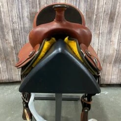Fabtron Cordura Trail Saddle With Black Seat And Round Skirt, 15 Inch Seat -Western Jeans Store 7102
