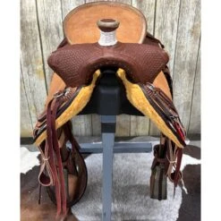HR Saddlery 16.5 Inch Fitsbetter Saddle -Western Jeans Store IMG 2741