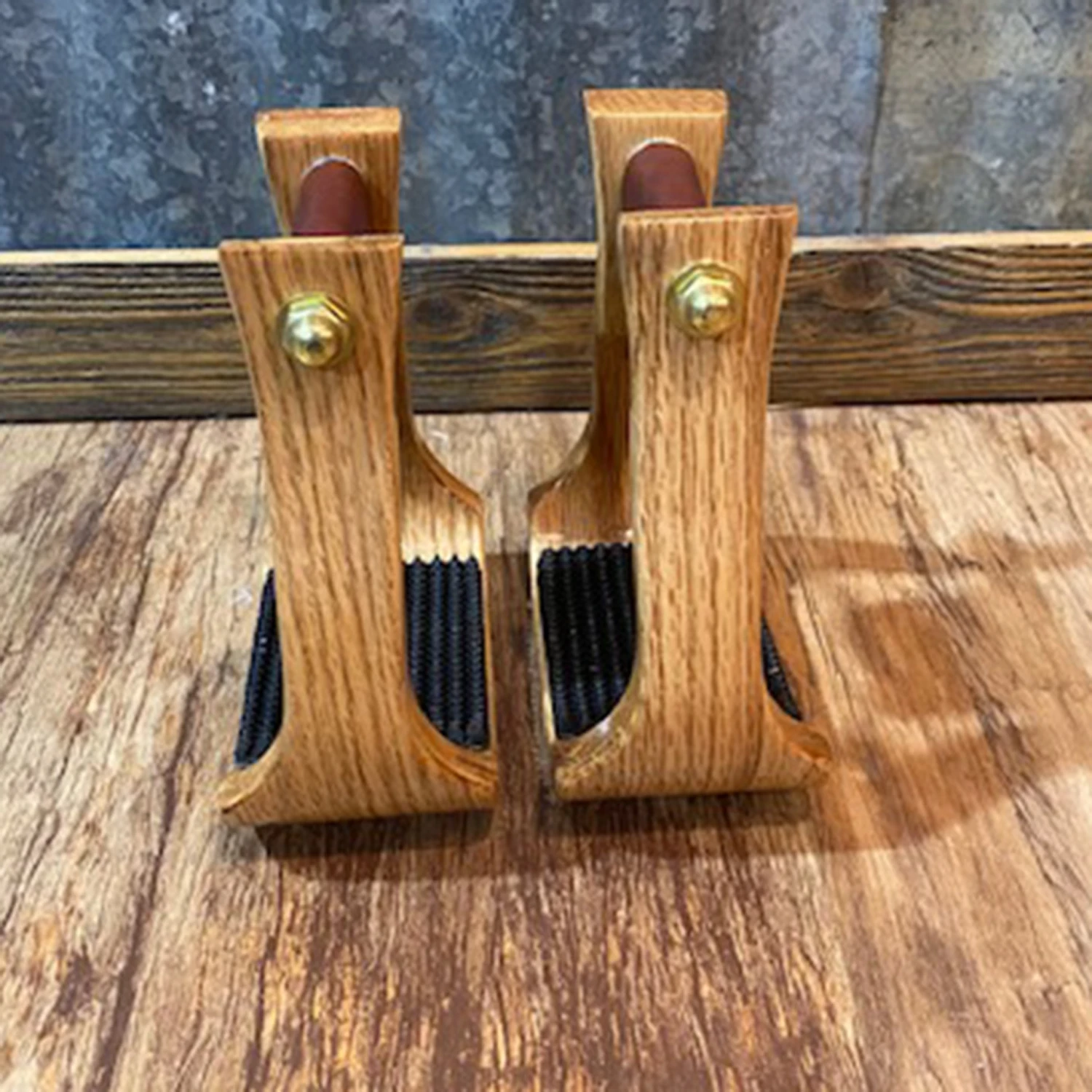 Nettles 3" Varnish Finish Barrel Stirrup 2 Nettles 3" Varnish Finish Barrel Stirrup - Image 2