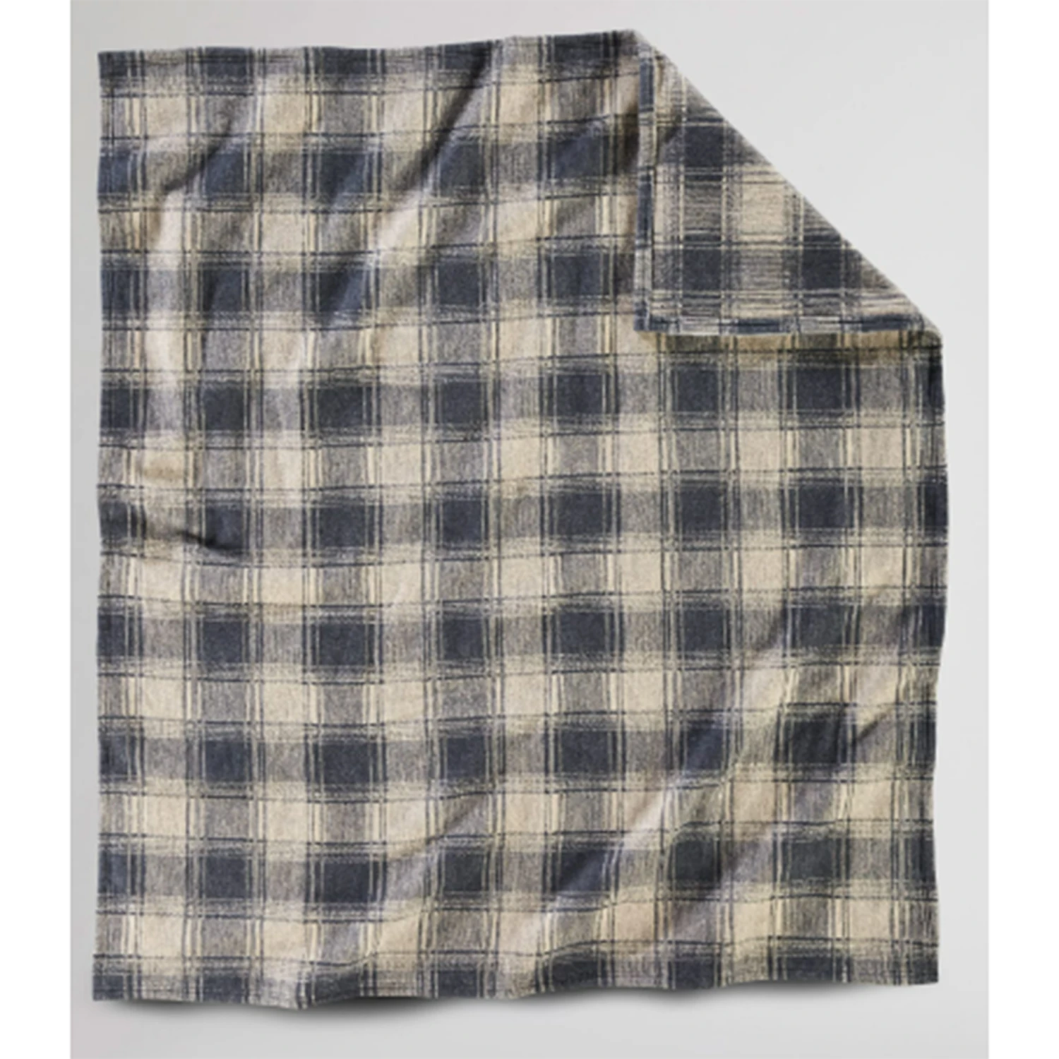 Pendleton Trail Ridge Navy Throw Set 2 Pendleton Trail Ridge Navy Throw Set - Image 2