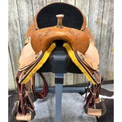 HR Saddlery 14.5 Inch Barrel Saddle -Western Jeans Store barrelfront eb7cf7a5 1da6 4e84 885c 0d129b5b1101