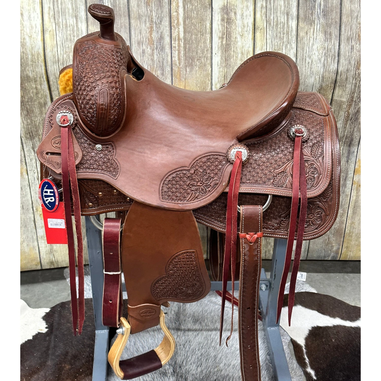 HR Saddlery 15 Inch Cowhorse Pencil Roll Saddle 1 HR Saddlery 15 Inch Cowhorse Pencil Roll Saddle