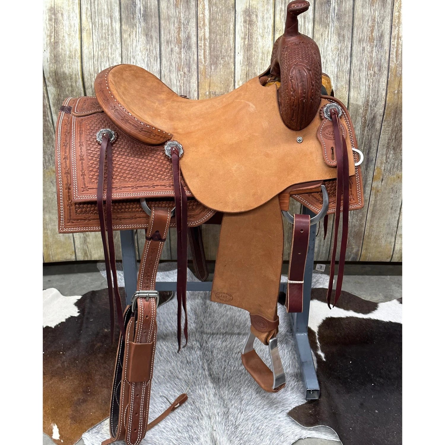 HR Saddlery 16.5 Ranch Cutter Special Saddle 2 HR Saddlery 16.5 Ranch Cutter Special Saddle - Image 2