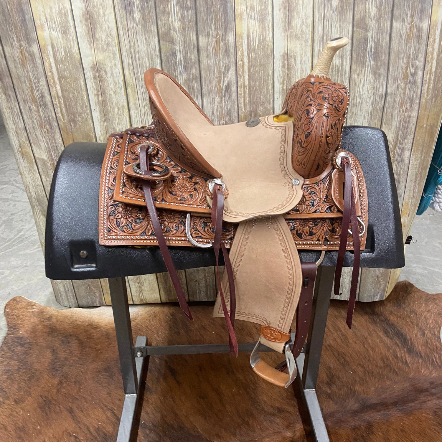 Shiloh Floral Youth Saddle 3 Shiloh Floral Youth Saddle - Image 3