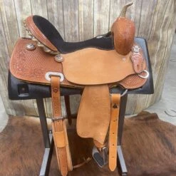 HR Saddlery 16 Inch Barrel Saddle -Western Jeans Store side 5654f890 6312 472f acf6 e20fc24143fc